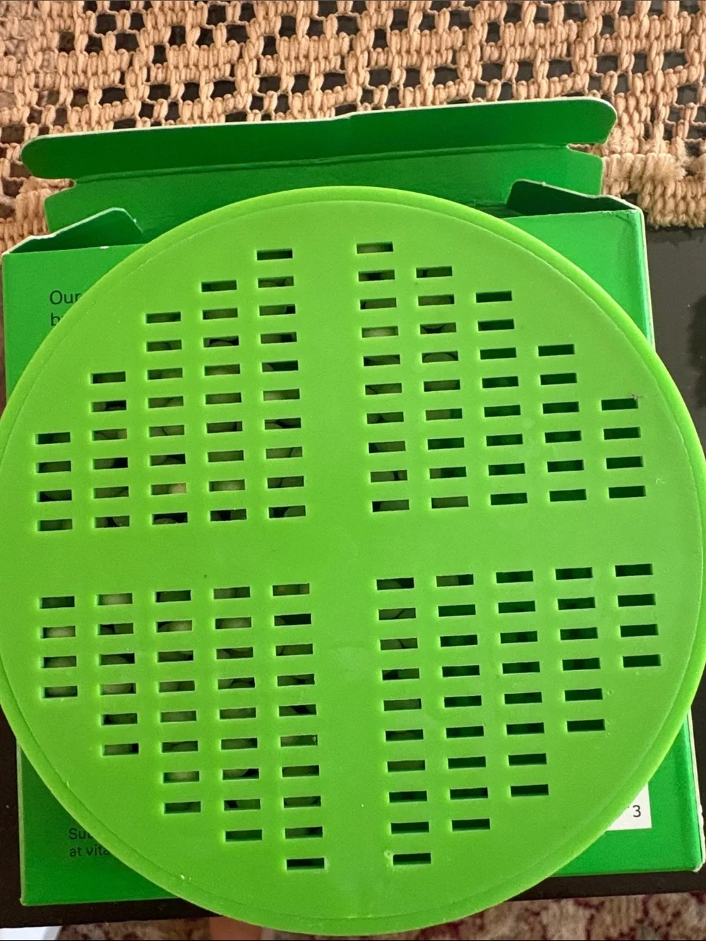 Green Shower Filter Cartridge - Wall Mount